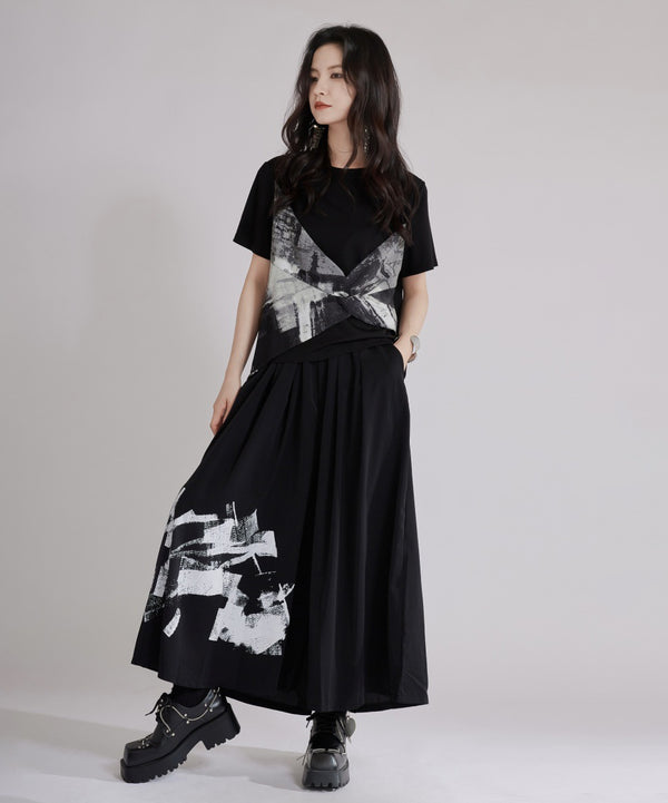 Graphic Twist Layered T-shirt